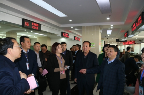崔珍康一行调研考察图1.JPG